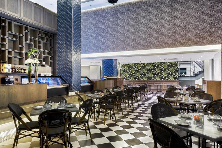 Food & Drinks 5, The Regency Apartment Hotel Menlyn, City of Tshwane