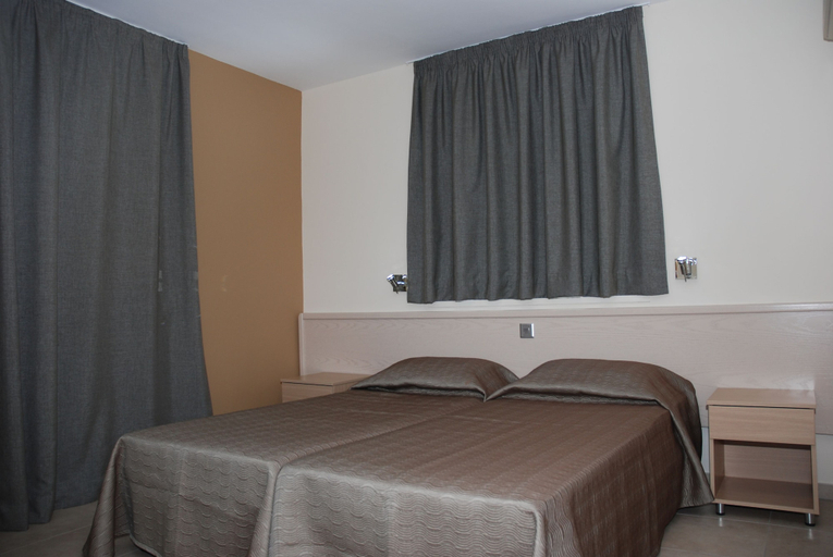 Bedroom 3, Christabelle Hotel Apartments