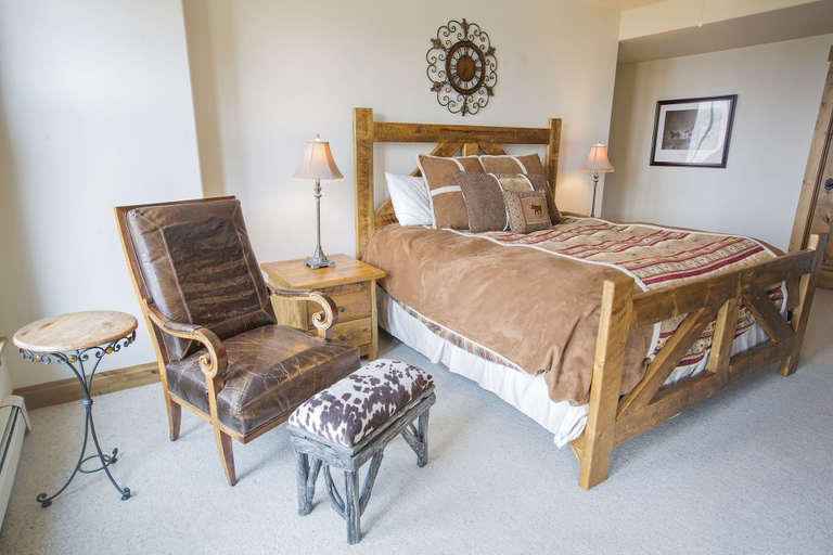 Bedroom 3, WestWall Lodge, Gunnison