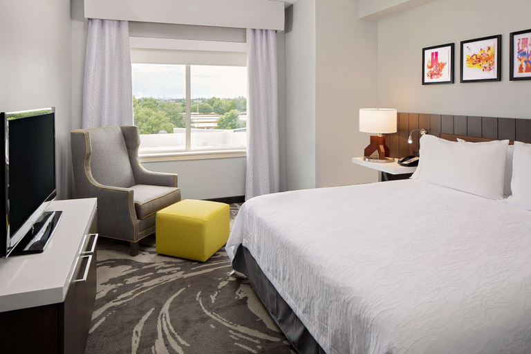 Bedroom 4, Hilton Garden Inn DFW Airport South, Irving