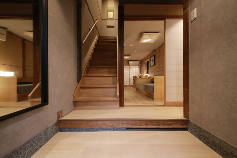 Others 4, Shiki Homes IKKŌ 9, Kyoto