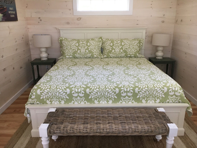 Bedroom 3, Linekin Bay Resort, Lincoln