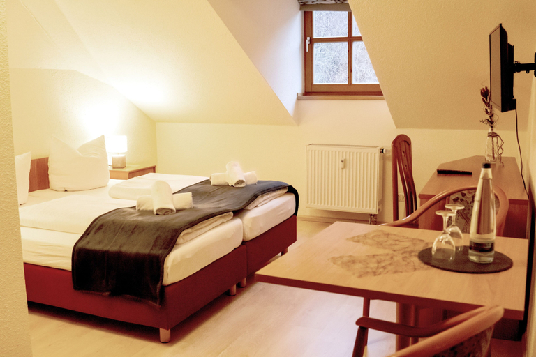 Bedroom 2, Landhotel Donaublick, Passau