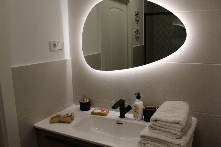 Bathroom 4, Apartamentos OnceMolinos, Toledo