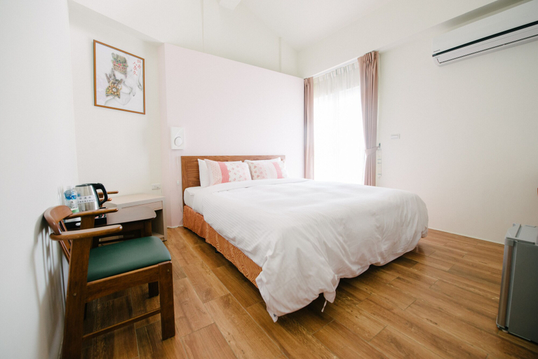 Bedroom 4, He Sen Hotel, Pingtung