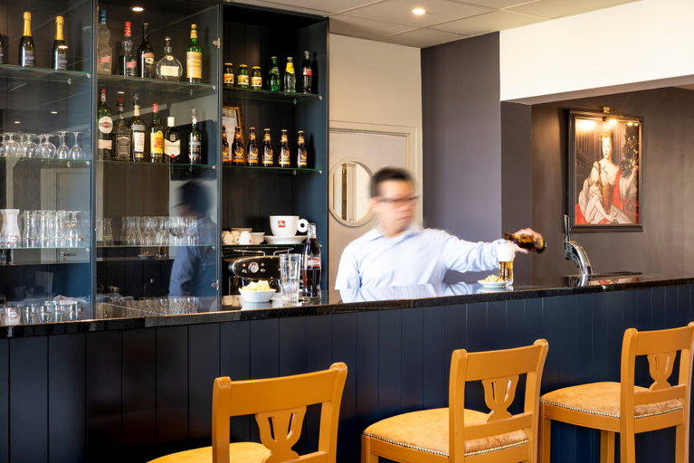 Food & Drinks 5, Hotel Des Lys, Yvelines