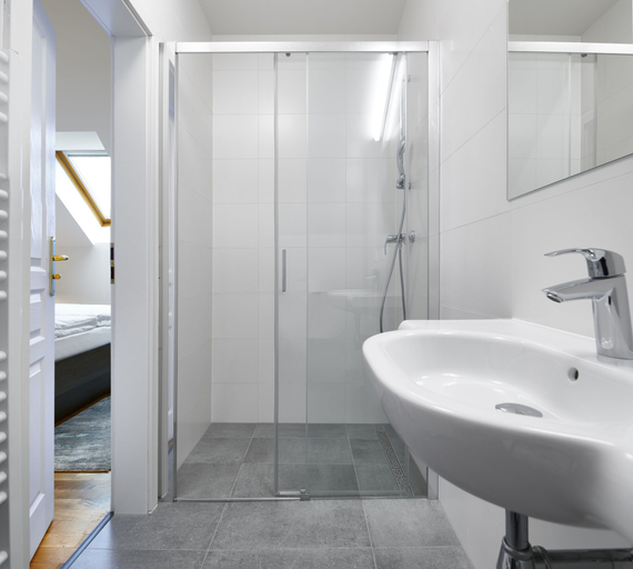 Bathroom 4, VN48 Suites by Adrez Living, Praha 1