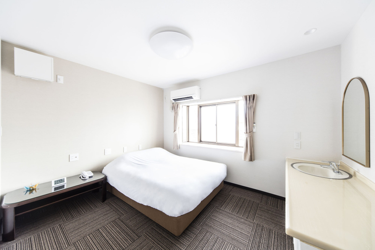 Bedroom 3, Best Hotel, Shinjuku