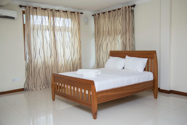 Bedroom 2, Baobab Hotel Apartment By Zakinn, Kinondoni