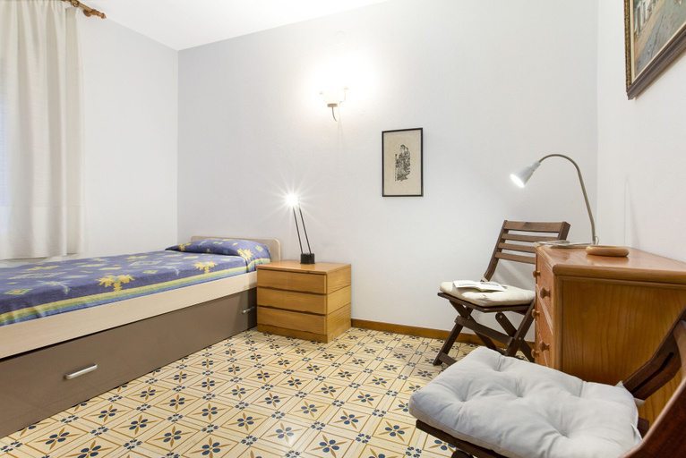 Bedroom 2, Apartment Pinsmar 13, Girona
