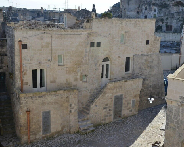 Exterior & Views 2, Comera, Matera