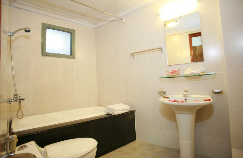 Bathroom 4, Urban Alley Hotel, Hoàn Kiếm