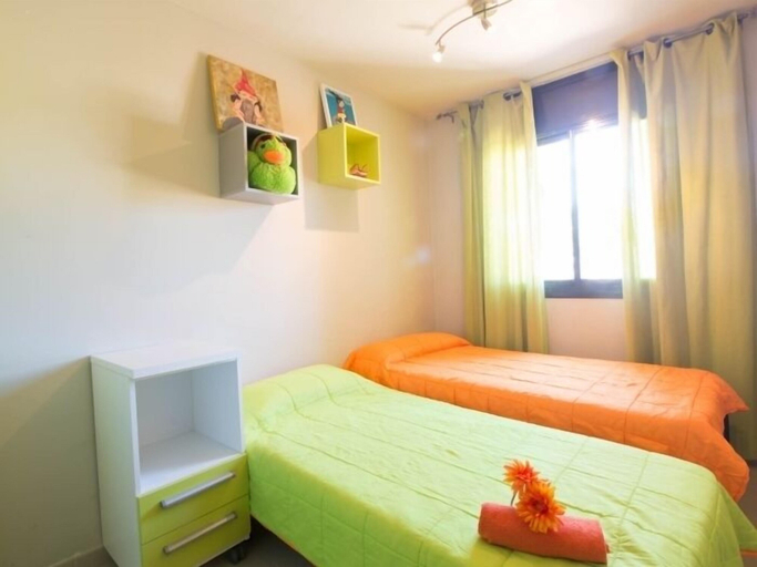Bedroom 3, Apartamento Tropicana Ref. 1088 by Iberplaya, Tarragona