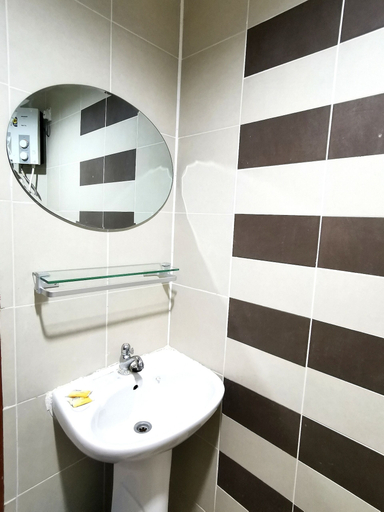 Bathroom 4, Sunderland Motel, Langkawi