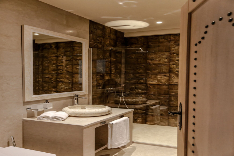 Bathroom 5, Boutique Hotel Casa del Mare Pietra