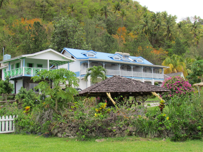 Exterior & Views 2, La Haut Resort