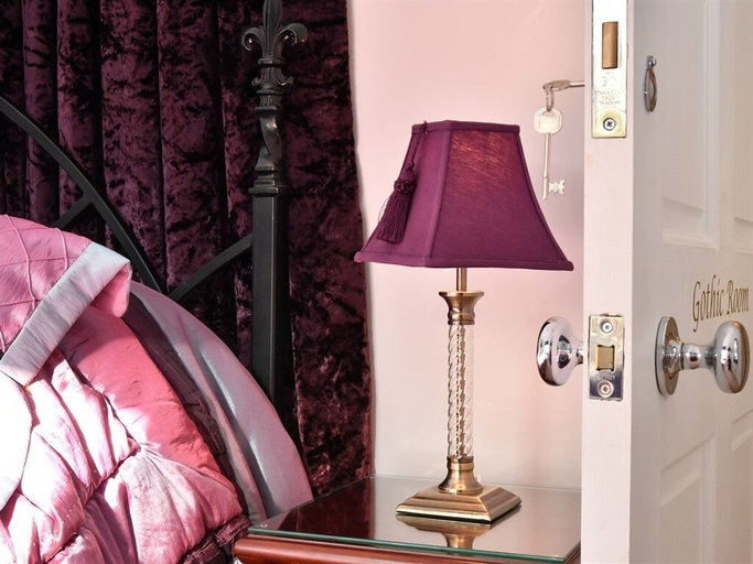 Bedroom 2, Heritage Bed & Breakfast, Wiltshire