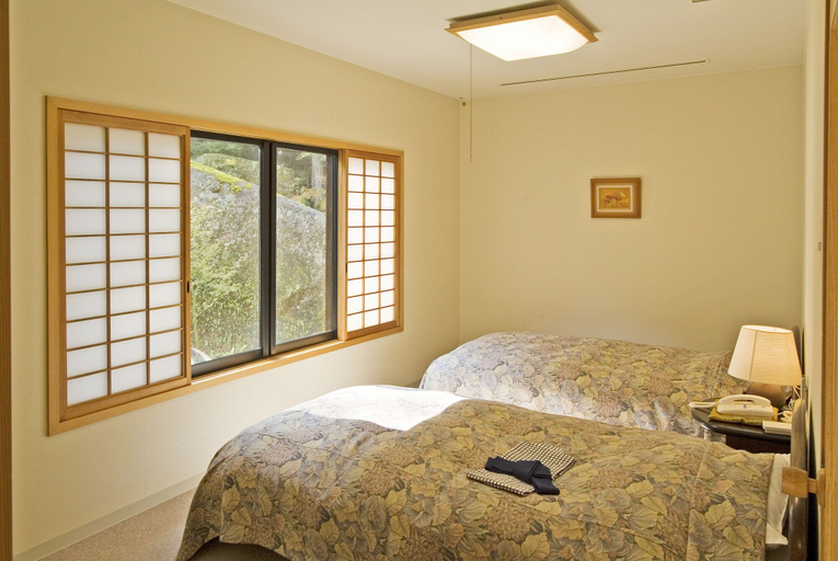 Bedroom 2, Auberge Funoki, Nakatsu