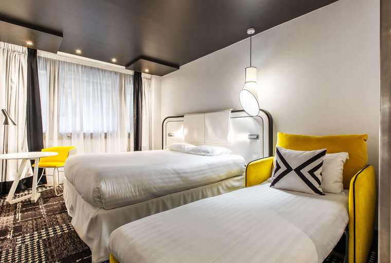 Bedroom 3, Hotel EKTA, Paris