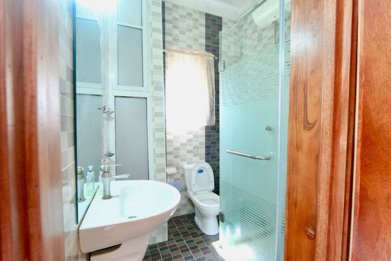 Bathroom 3, Droptop Suites, Eti-Osa