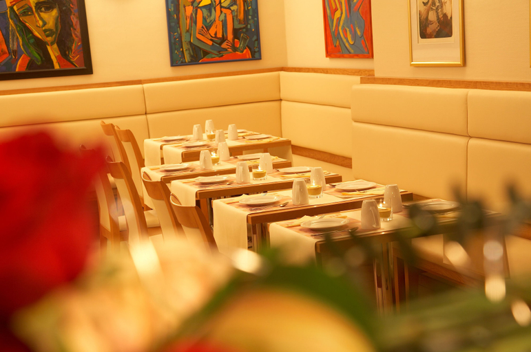 Food & Drinks 5, Hotel Ametyst, Praha 2