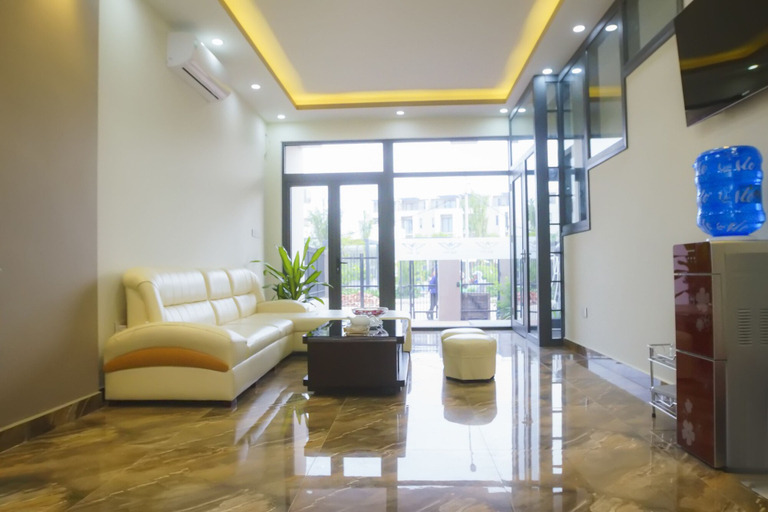 Others 5, Ruby Hotel, Hạ Long