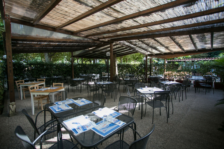 Food & Drinks 5, Camping Village River, La Spezia
