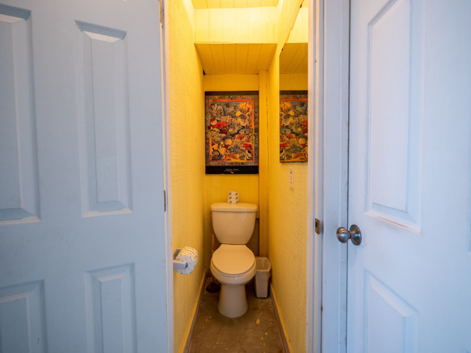 Bathroom 3, Sunsational, Galveston
