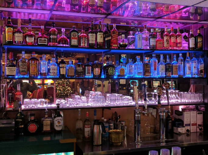 Food & Drinks 4, Hotel Nevada, White Pine