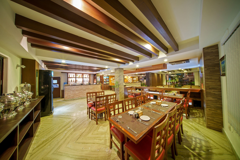 Food & Drinks 5, Kumari Star Inn, Gandaki