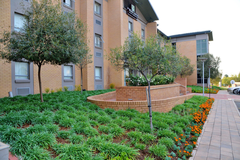 Exterior & Views 2, Road Lodge Southgate, City of Johannesburg