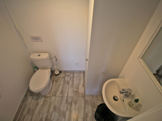 Bathroom 3, Terrasses D'alsace, Bas-Rhin