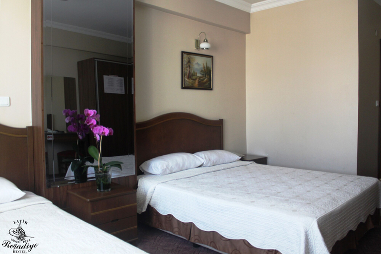 Bedroom 3, Fatih Resadiye Hotel, Fatih