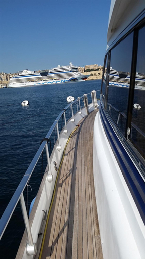 Others 5, Riti Yacht