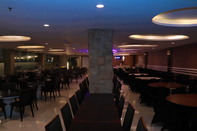 Dining Room 22