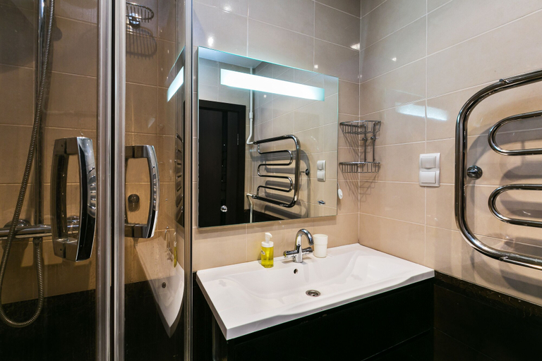 Bathroom 3, MaxRealty24 Ruzhejnyj pereulok 4, Central