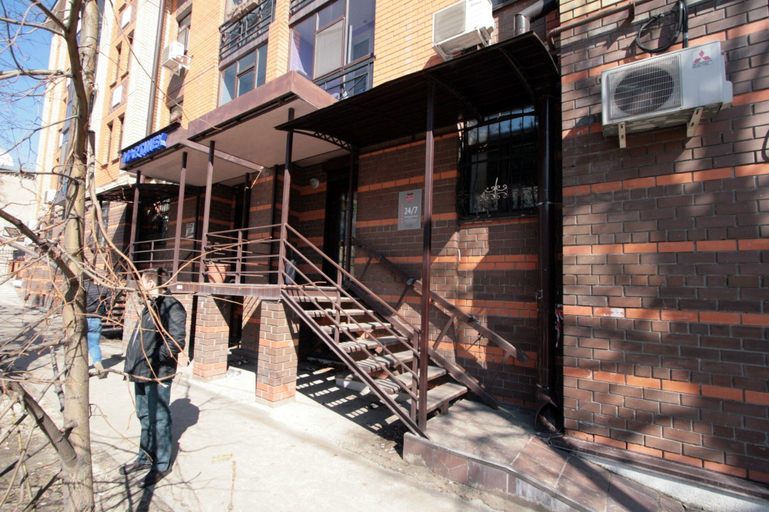 Exterior & Views, Hostel Comfort Blizzzko, Vysokogorskiy rayon
