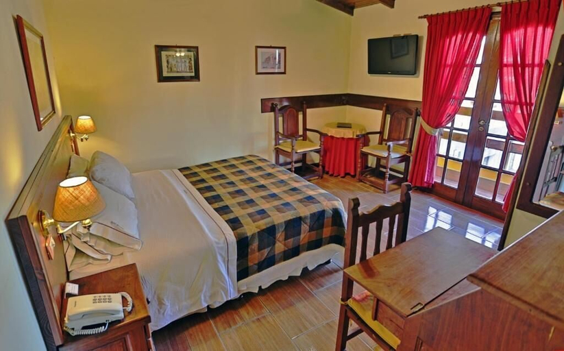 Bedroom 3, Hotel Sirenuse, General Pueyrredón