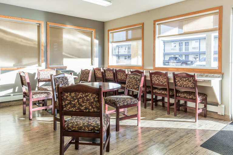 Others 5, Empire Inn Suites, Division No. 8