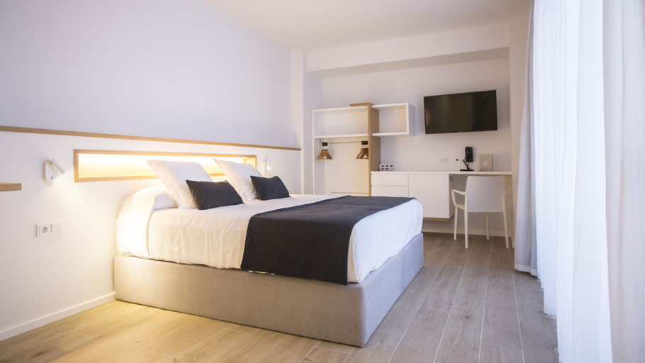 Bedroom 3, Hotel Ánfora Ibiza, Baleares