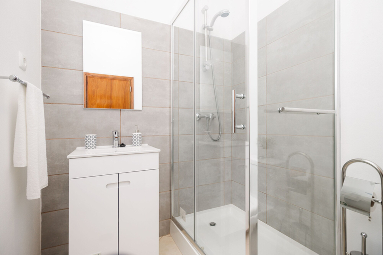 Bathroom 3, Casas Bemposta, Monchique