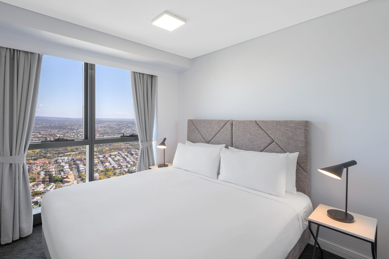 Bedroom 3, Meriton Suites Adelaide Street, Brisbane, Brisbane