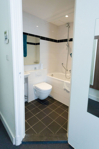 Bathroom 4, Hotel Park Plantage, Amsterdam