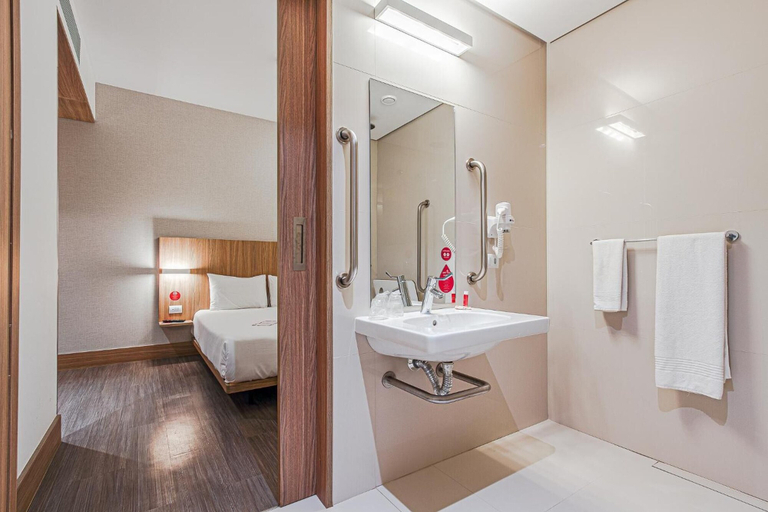 Bathroom 4, Hotel Moov Curitiba, Curitiba