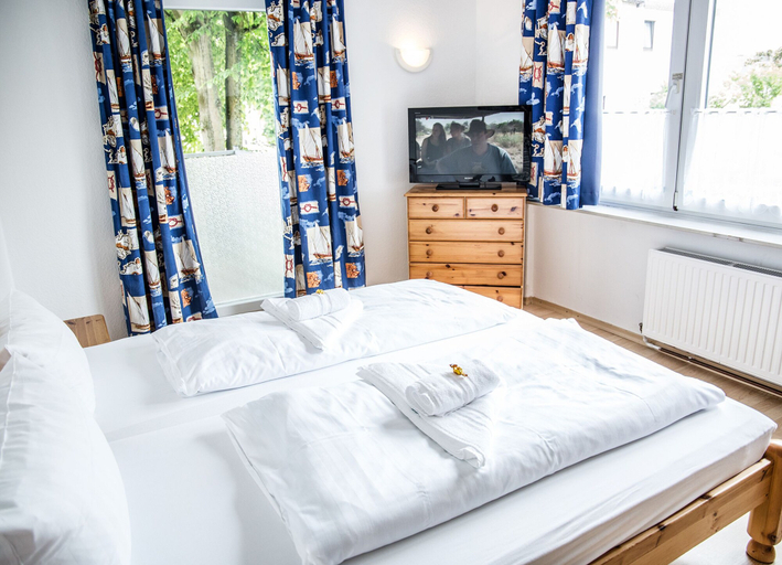 Bedroom 2, Hotel Tum Stüürmann, Dithmarschen