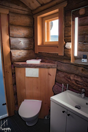 Bathroom 4, Hotel Utsjoki, Lapland