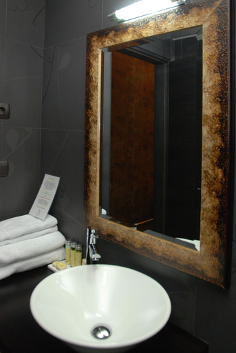 Bathroom 4, Aion Luxury Hotel, Peloponnese