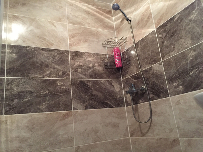 Bathroom 3, Inci Apart, Nazilli