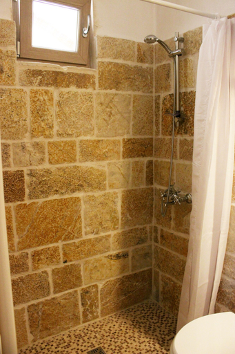 Bathroom 4, Trullo Madia with Shared Hot Tub in Nature, Brindisi