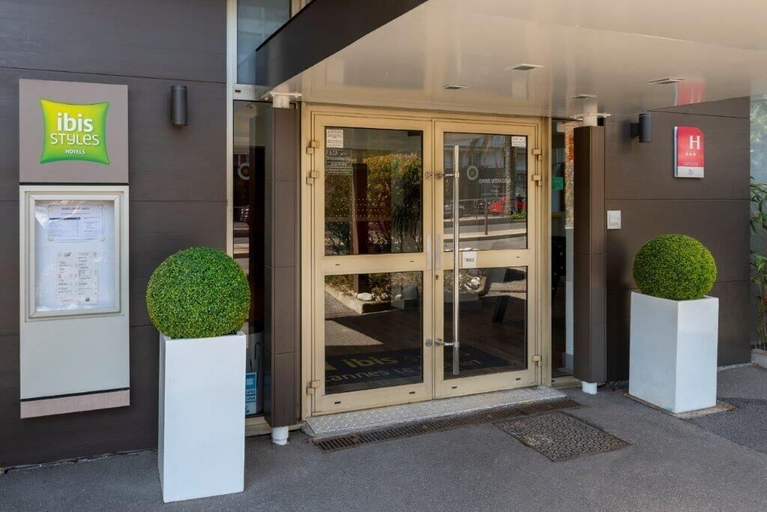 Exterior & Views 2, ibis Styles Cannes Le Cannet, Alpes-Maritimes